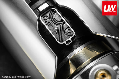 Ultimate Works CALCROSS Custom Saber V1