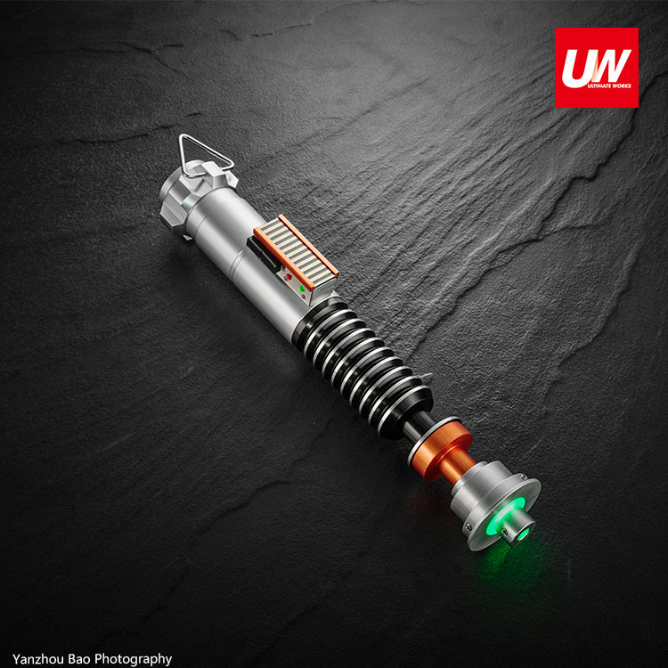 Qui-Gon Jinn Lightsaber (Ultimate Works Master Q V1)