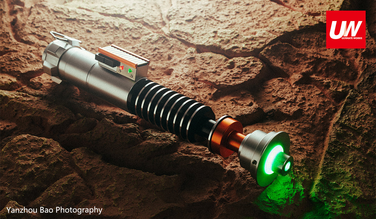 Qui-Gon Jinn Lightsaber (Ultimate Works Master Q V1) 